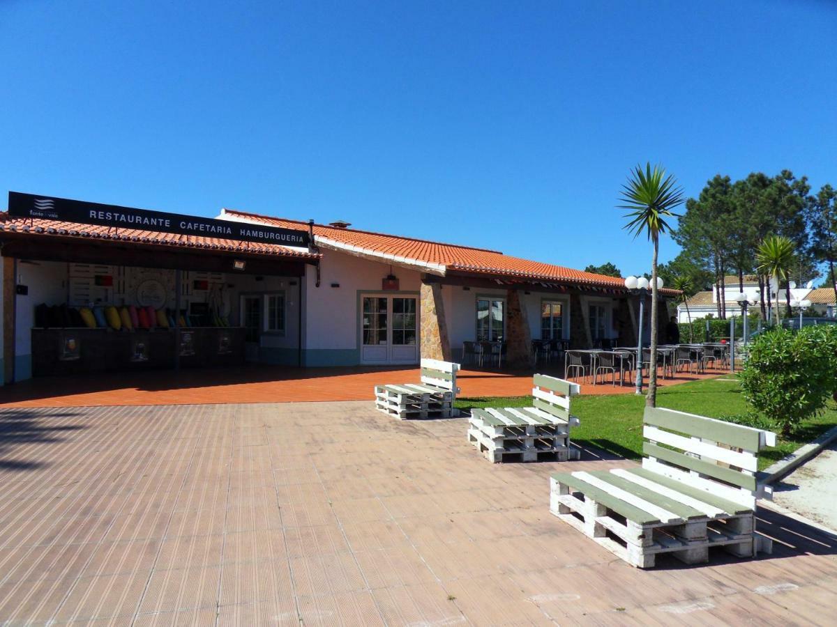 Moradia Vale Da Telha Villa อัลเจซูร์ ภายนอก รูปภาพ