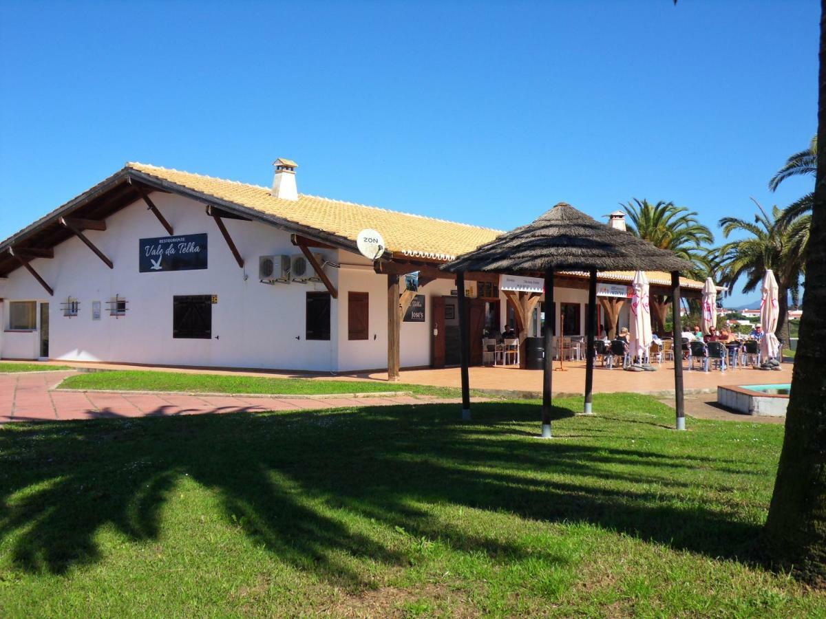 Moradia Vale Da Telha Villa อัลเจซูร์ ภายนอก รูปภาพ