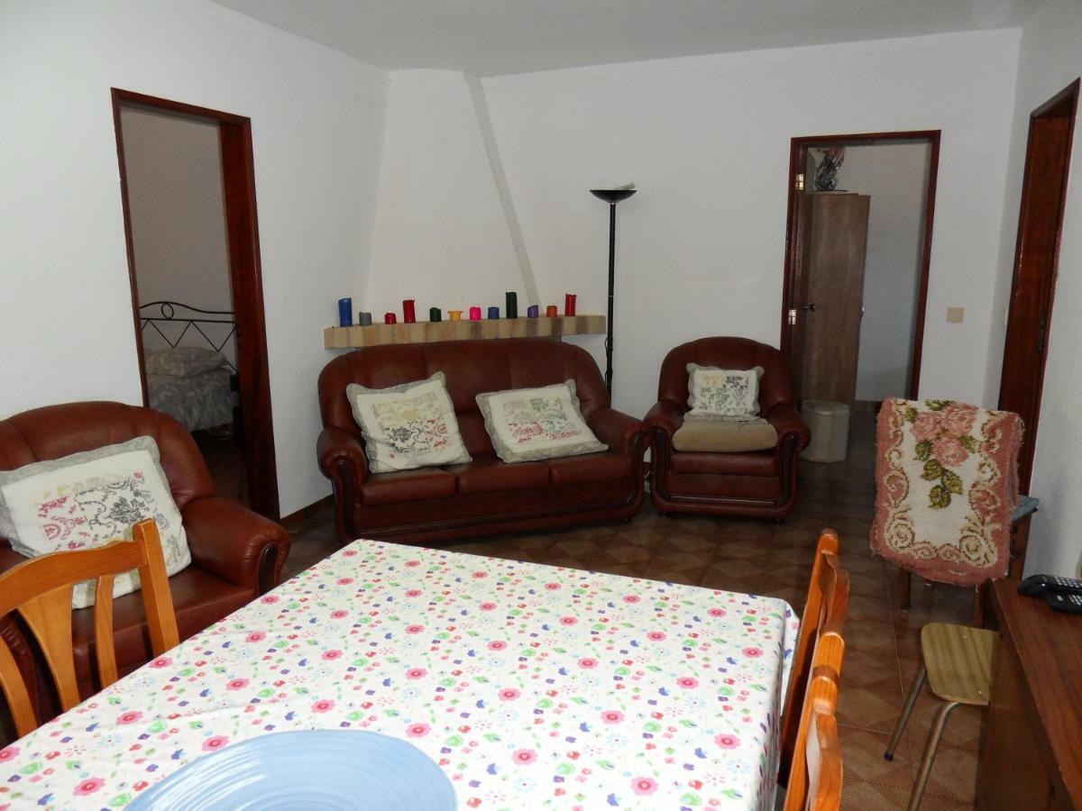 Moradia Vale Da Telha Villa อัลเจซูร์ ภายนอก รูปภาพ
