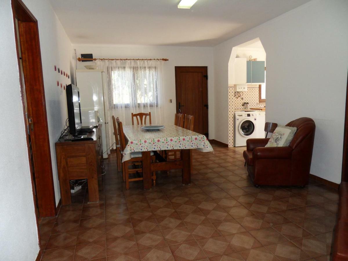 Moradia Vale Da Telha Villa อัลเจซูร์ ภายนอก รูปภาพ